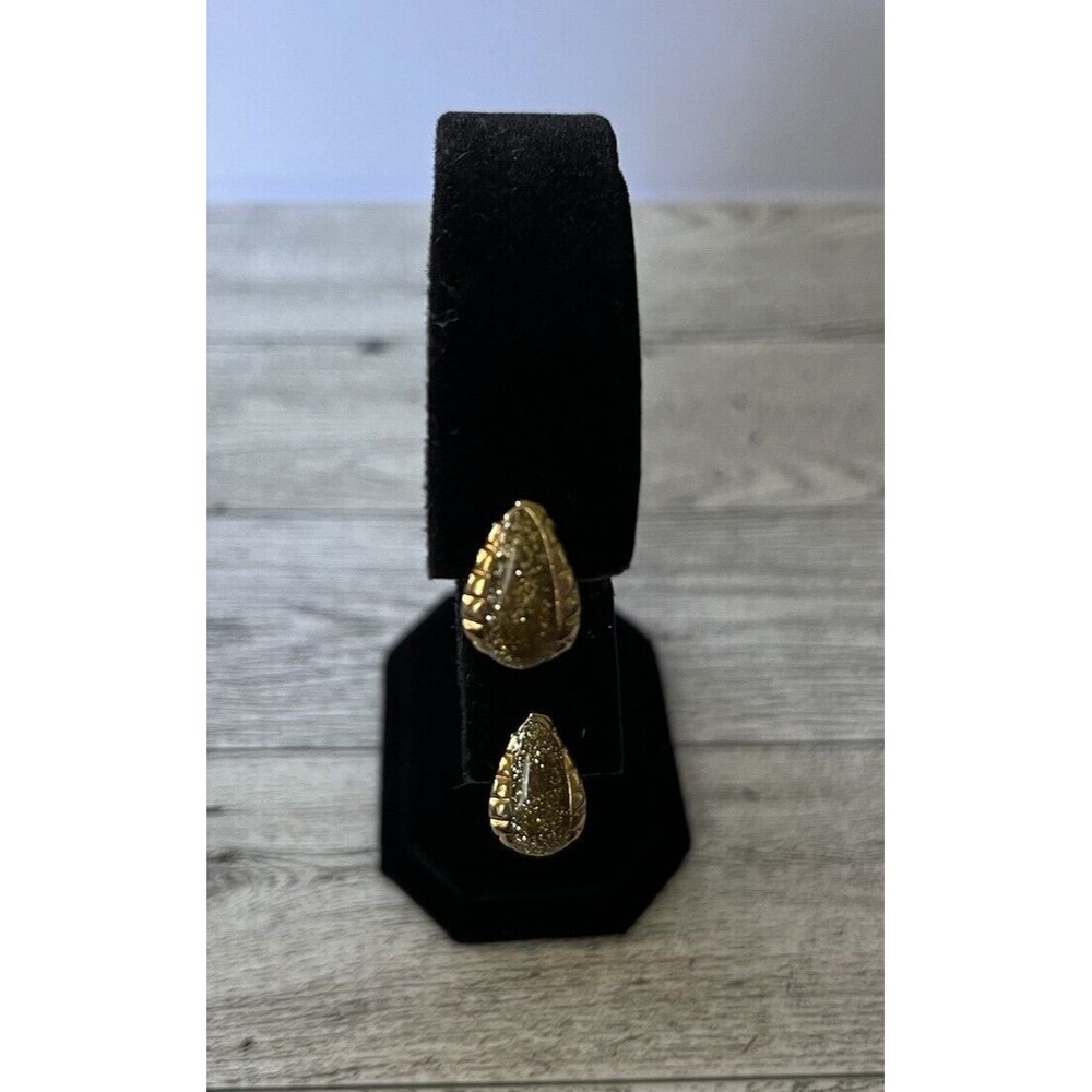 Vintage Galactic Fissure Sparkly Gold Tone Stud Earrings .5 inches